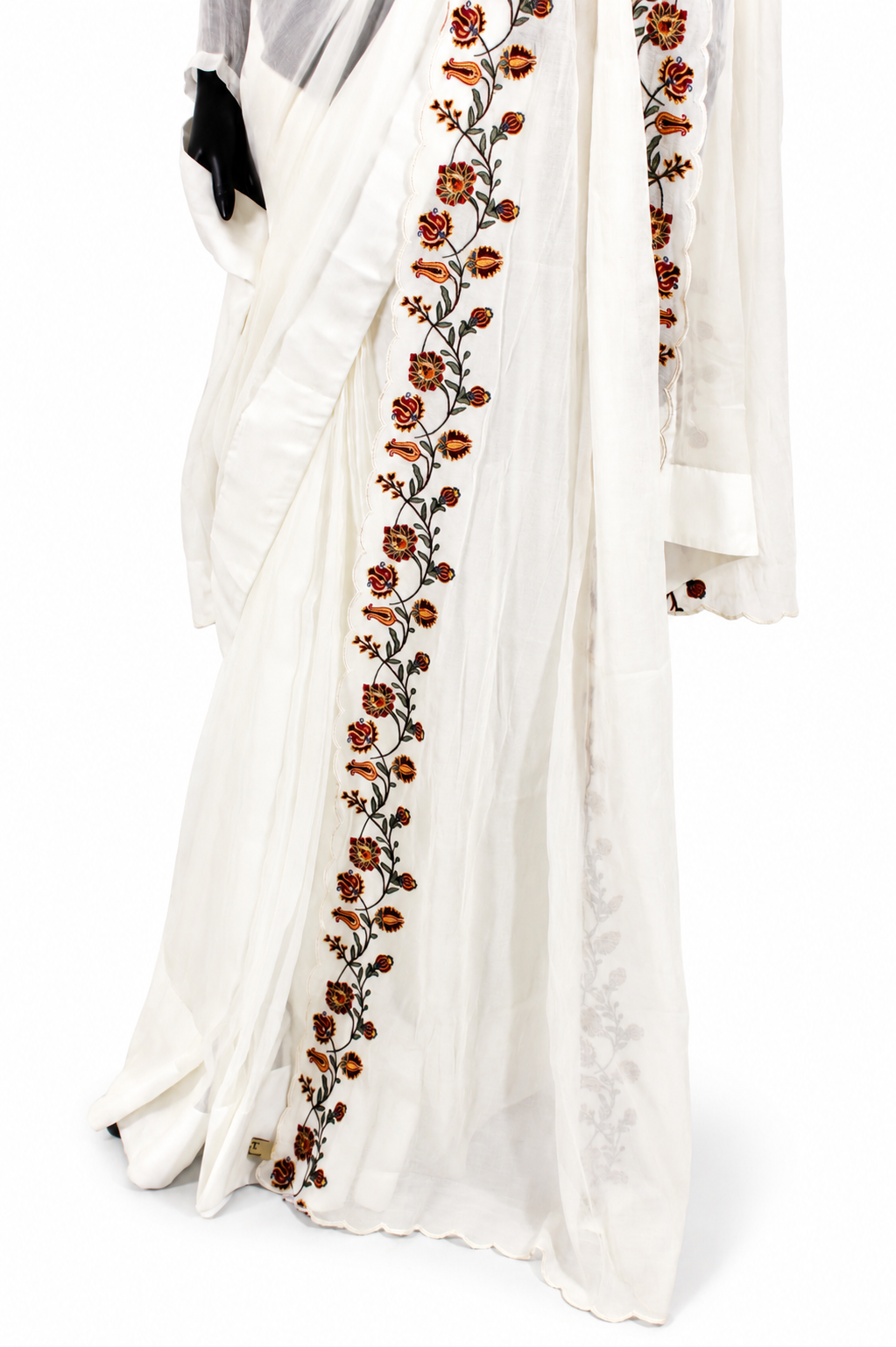 Gulnaar Saree